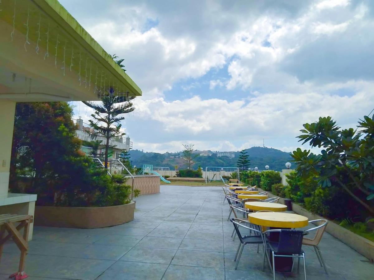 26 Garden Deck With A View Apartment Antipolo Exterior photo